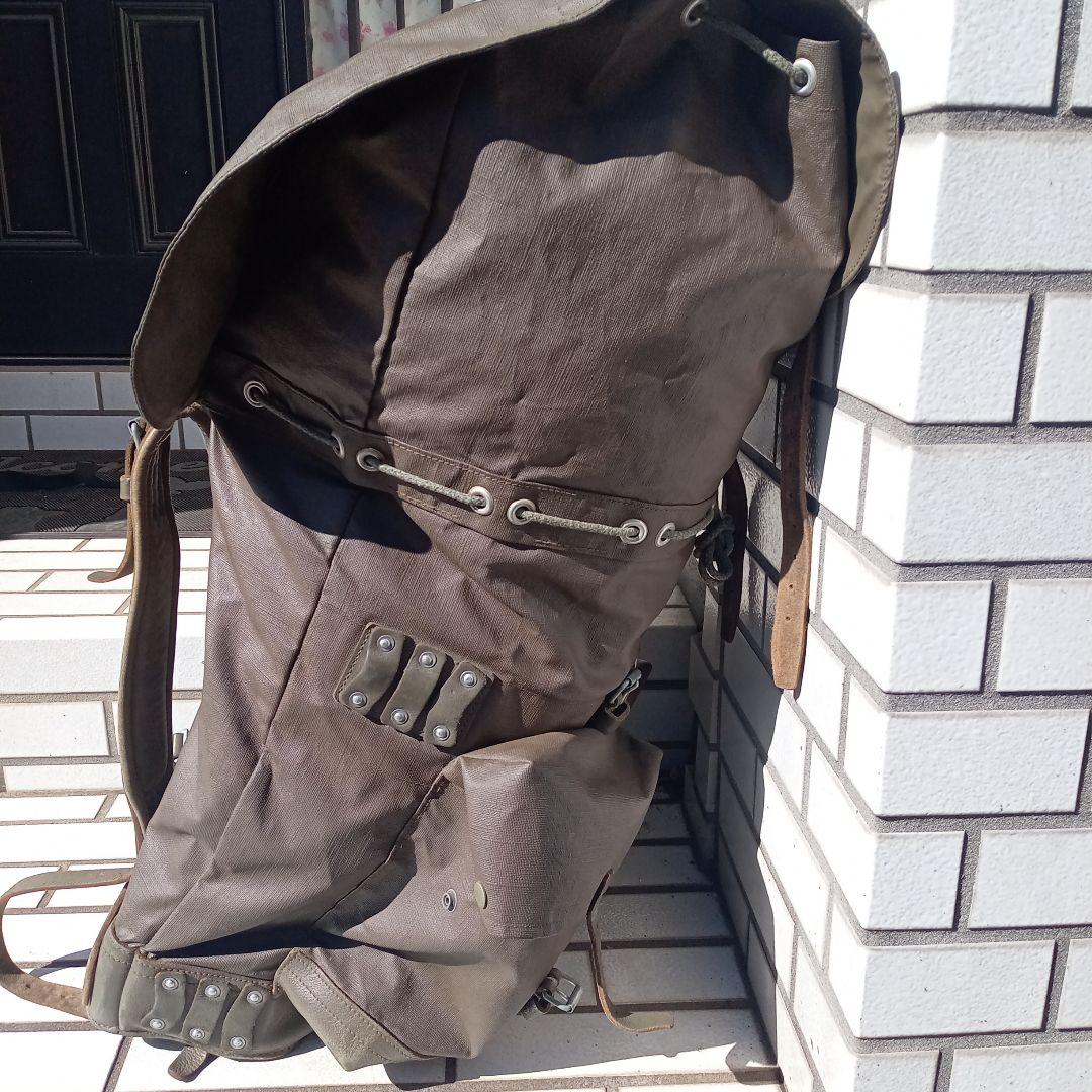 スイス軍　山岳部隊用　大型バックパック　１９７７年製ビンテージ　状態良品！