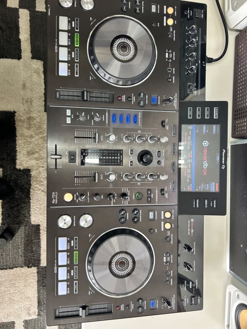 【ジャンク品】Pioneer DJ XDJ-RX コントローラー　2015年製