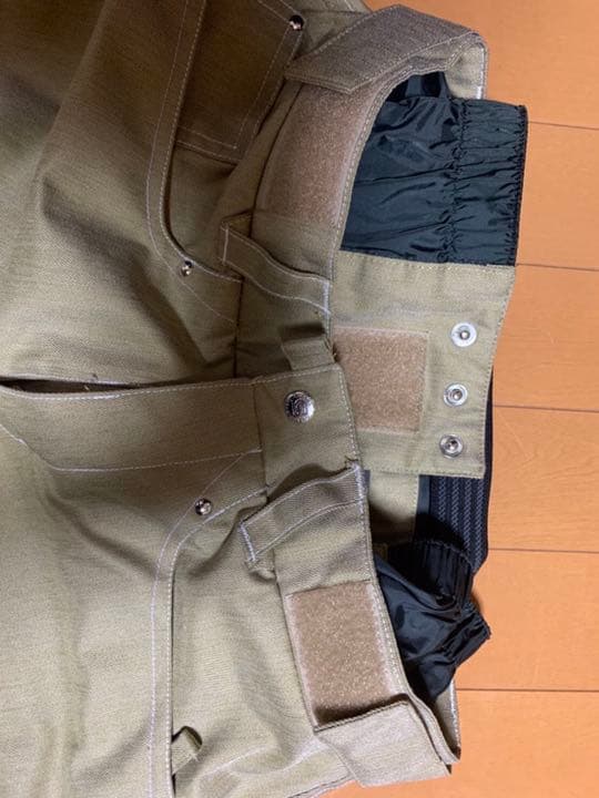 値下げしました【美品】レディーススノーボードウェア上下セット