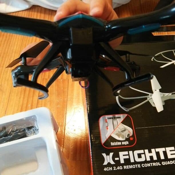 こちらで購入したドローンクワッドコプター