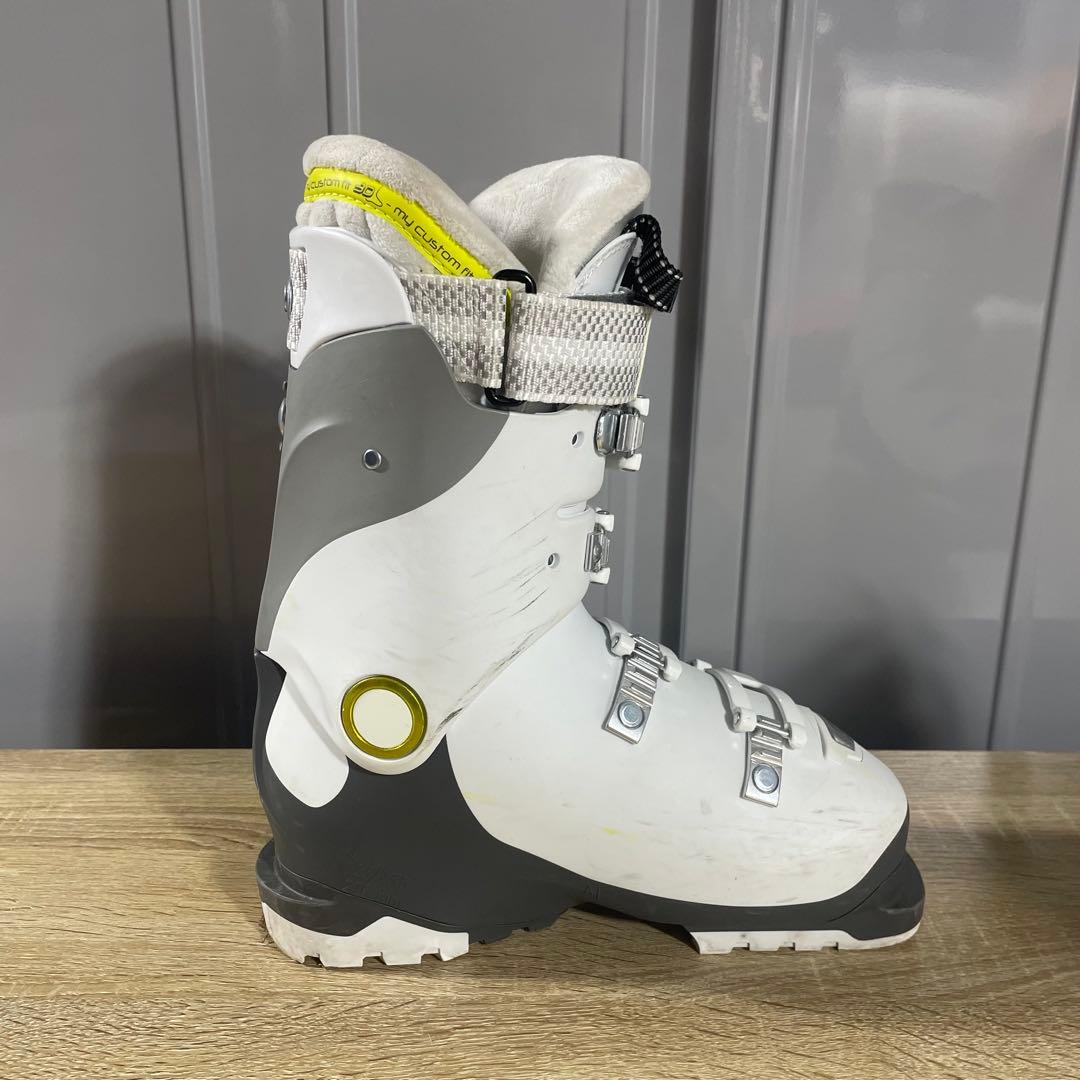 【送料無料‼︎】　SALOMON （サロモン）23/23.5cm スキーブーツ‼︎