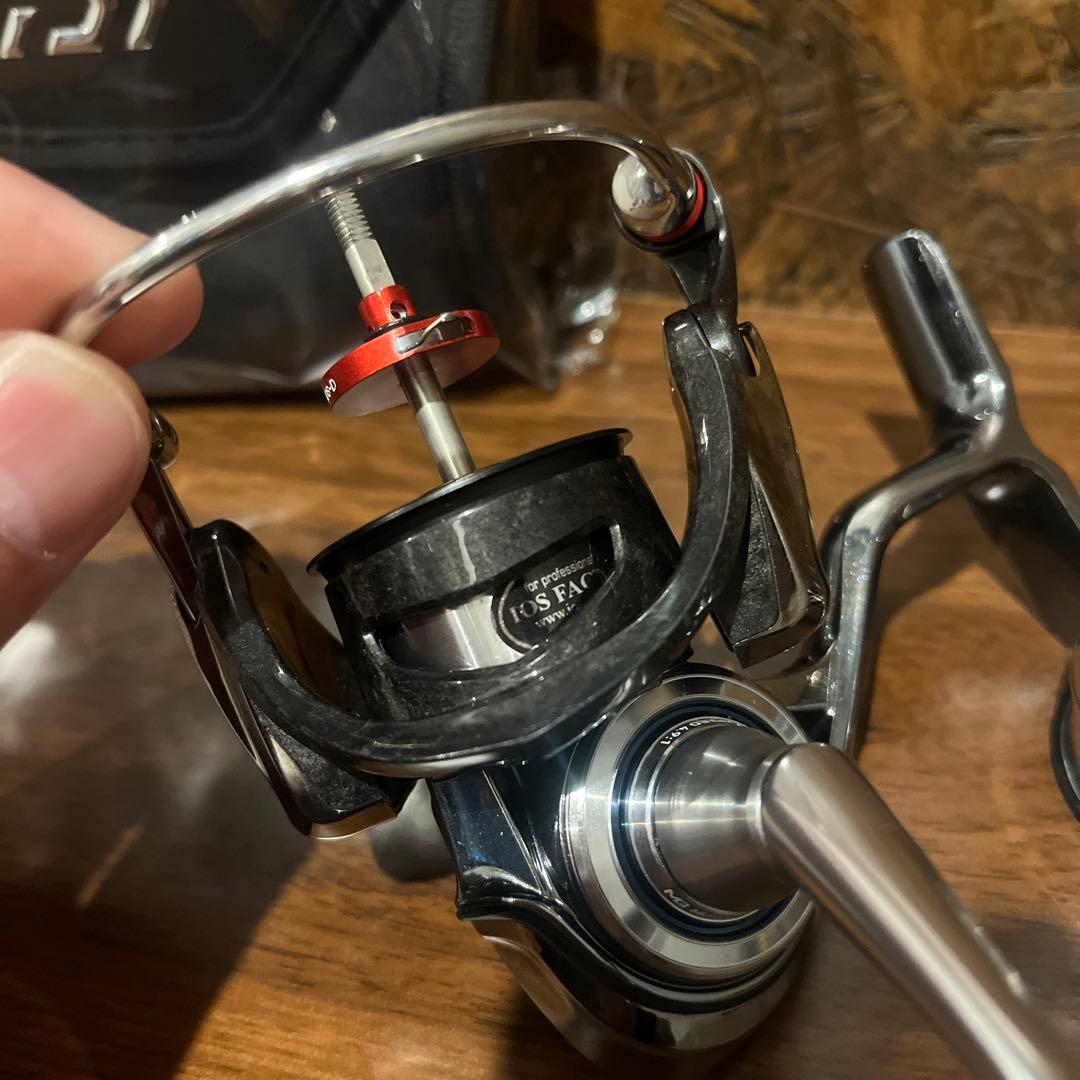 〇カスタムフルチューン〇美品　18イグジストLT 2500CXHダイワ