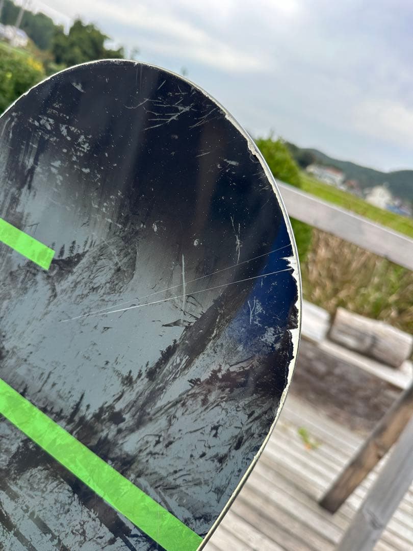 スノーボード 黒 ビンディング付属