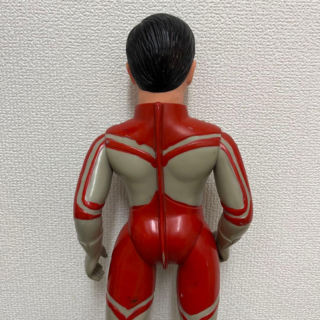 ウルトラマン 可動式フィギュア ヘルメット付き　ゾフィー　面取れ　ソフビ　当時物