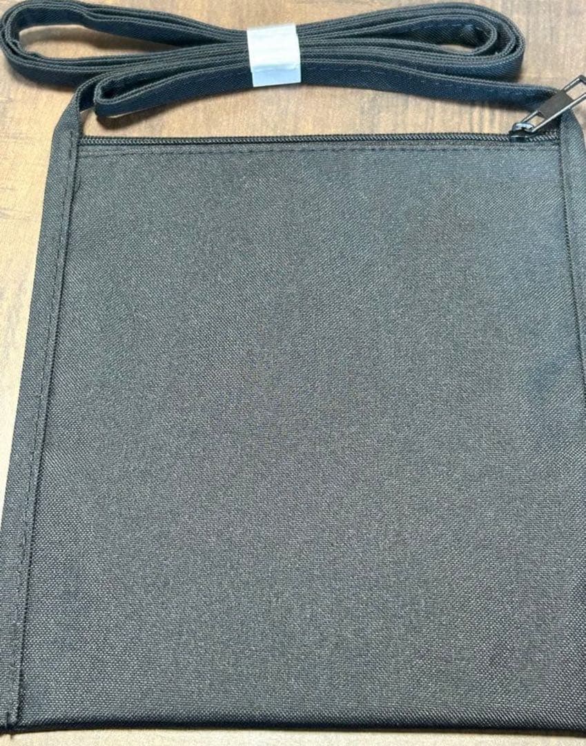 Chevon Official Fan Club スクラッチ景品サコッシュ黒