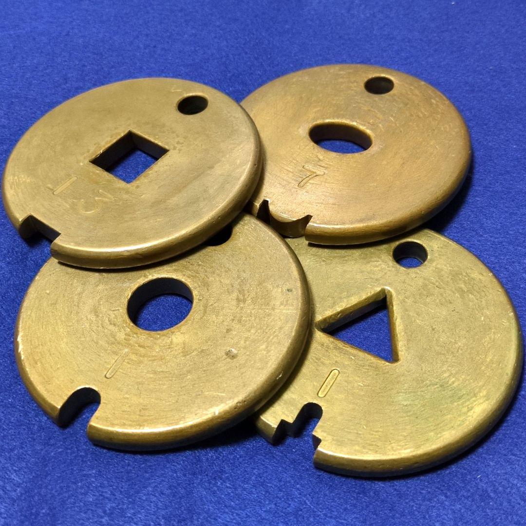 鉄道関連グッズ：鉄道タブレット 通票玉4点(当時物)