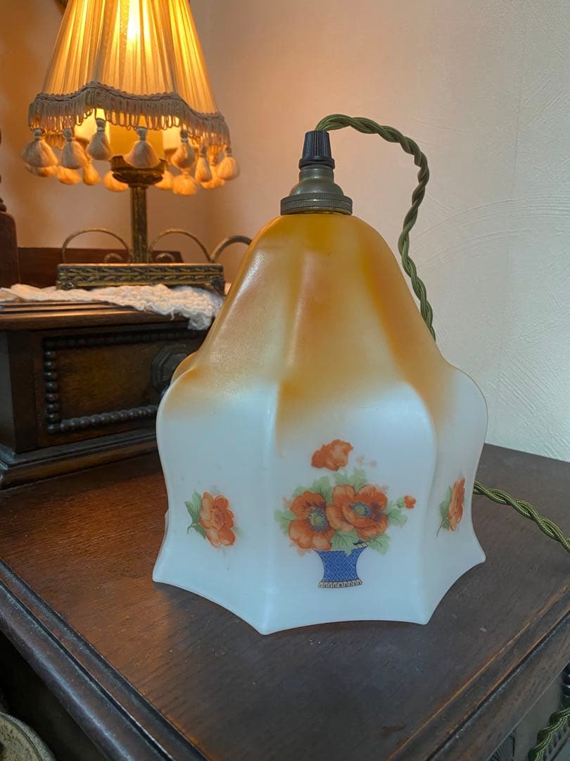 イギリスアンティークランプシェードのみ