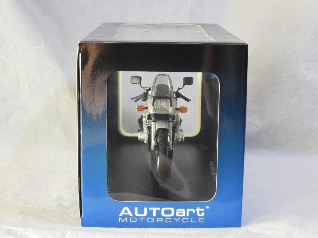 AUTOart SUZUKI GSX 1100S 1/12 オートアート「刀」