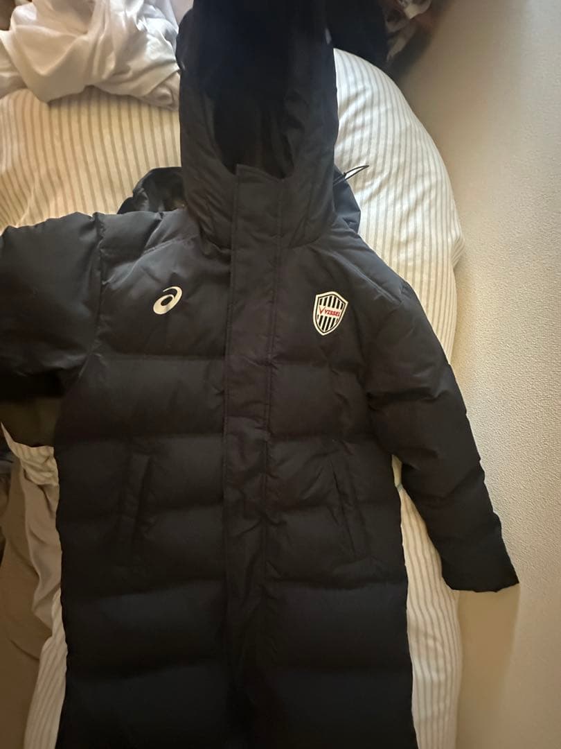 ヴィッセル神戸　ベンチコート M サイズ