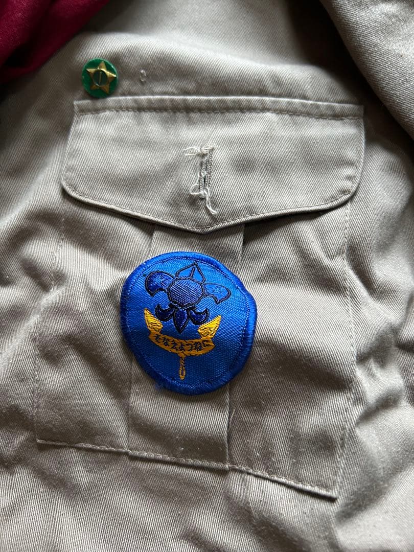 ボーイスカウト 制服 ベージュ 各種パッチ付き かわいい