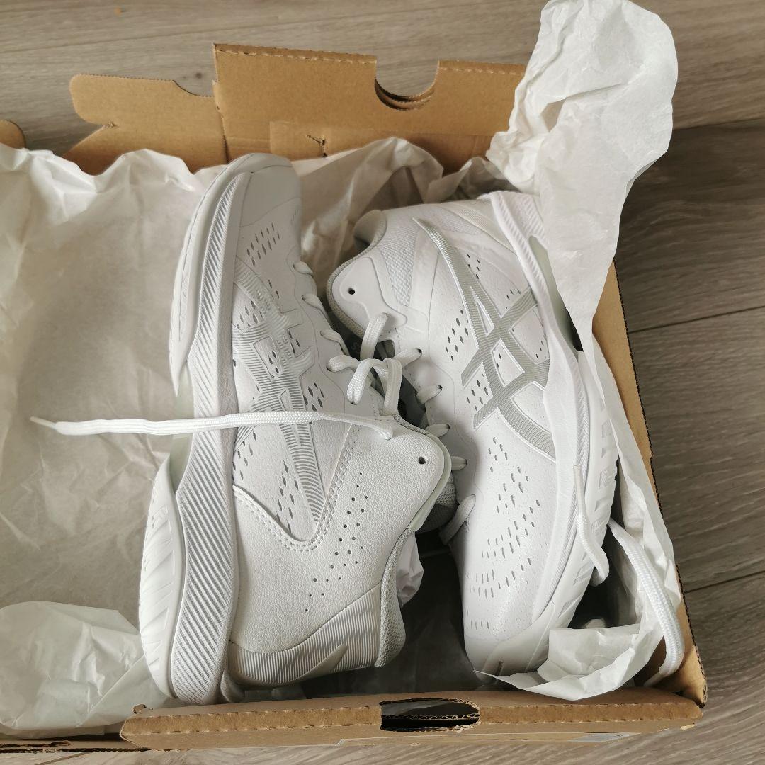 シューズ(女性用) asics GELHOOP V16 NARROW