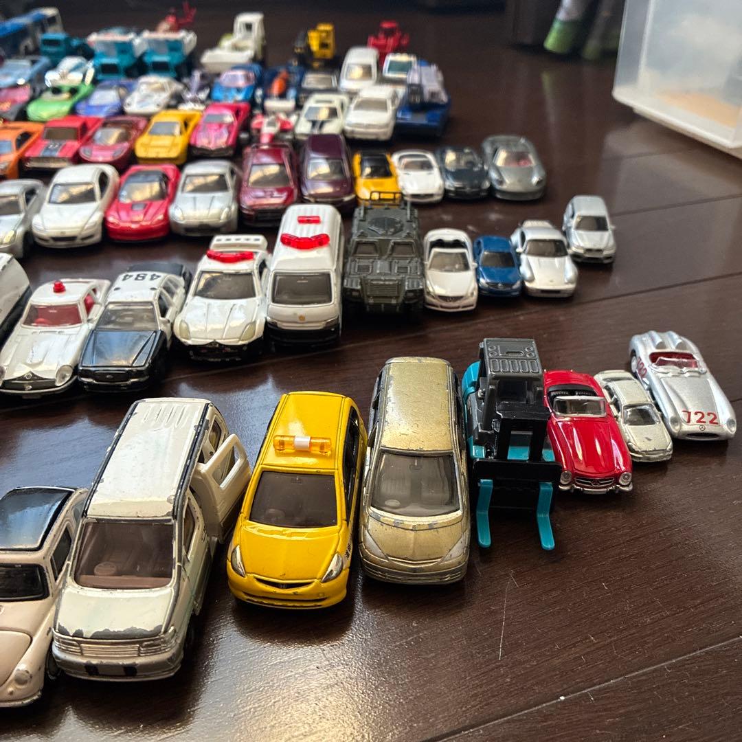 トミカ100個以上まとめ売り