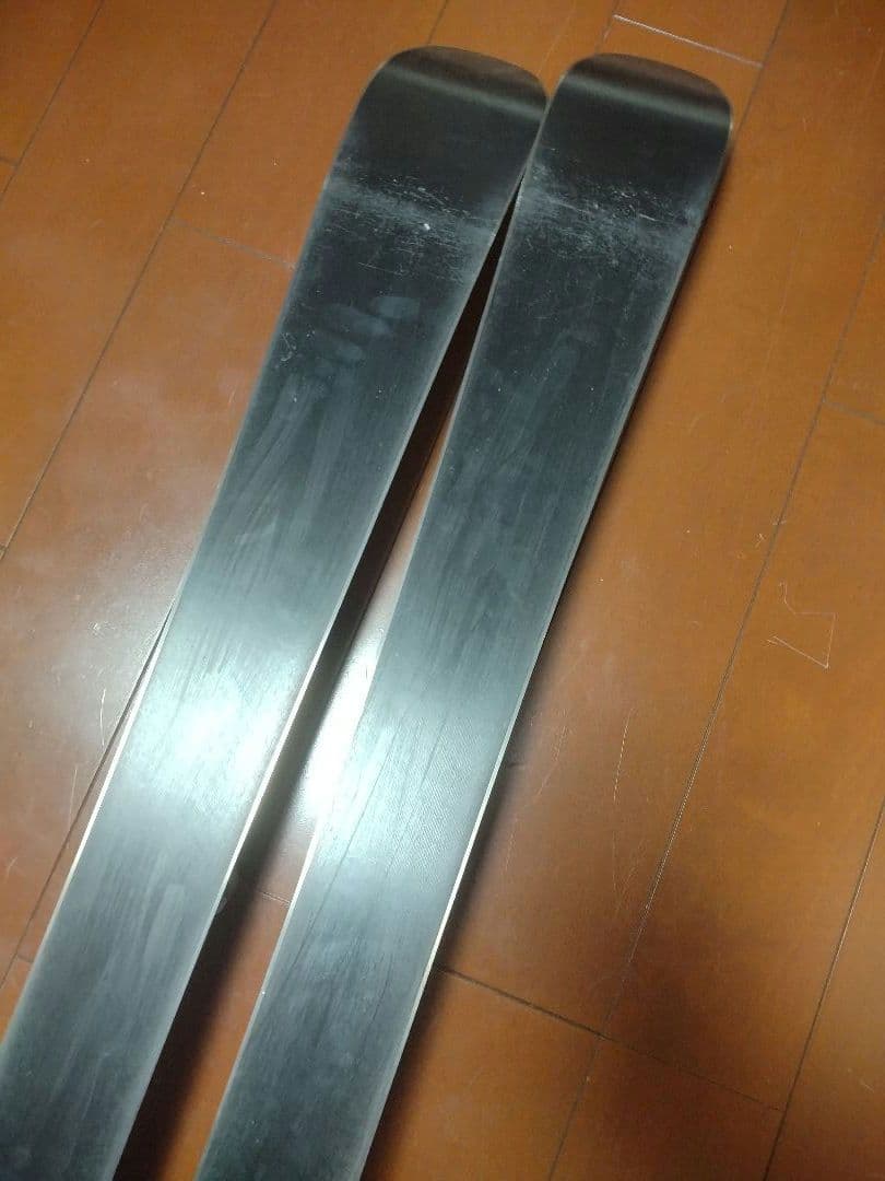 【フリースタイル☆】121cm　SALOMONスキー板♪　ツインチップ！