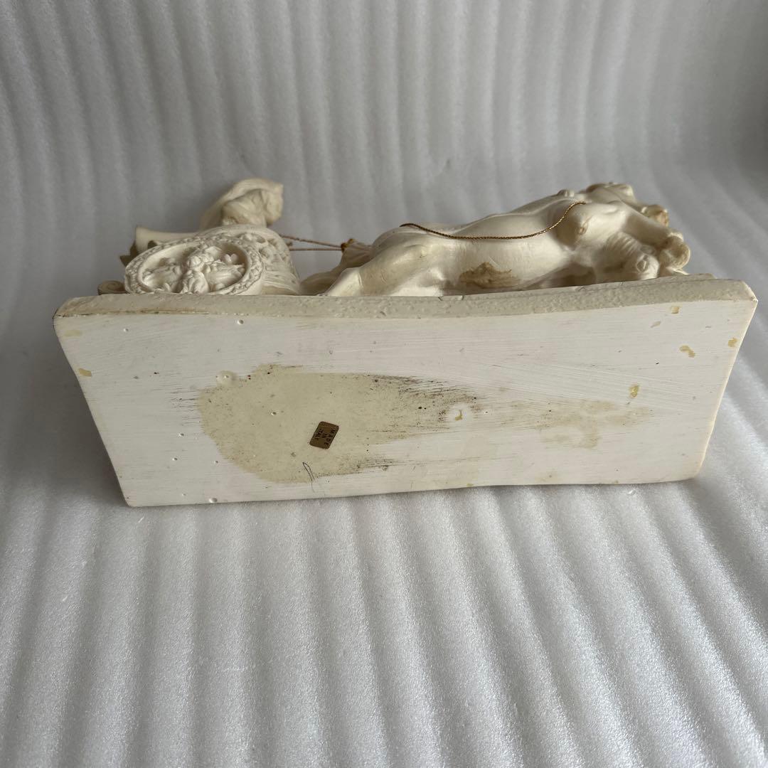 イタリア製　白馬　置物