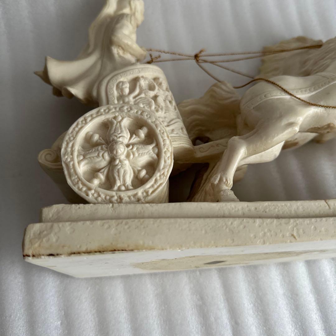 イタリア製　白馬　置物