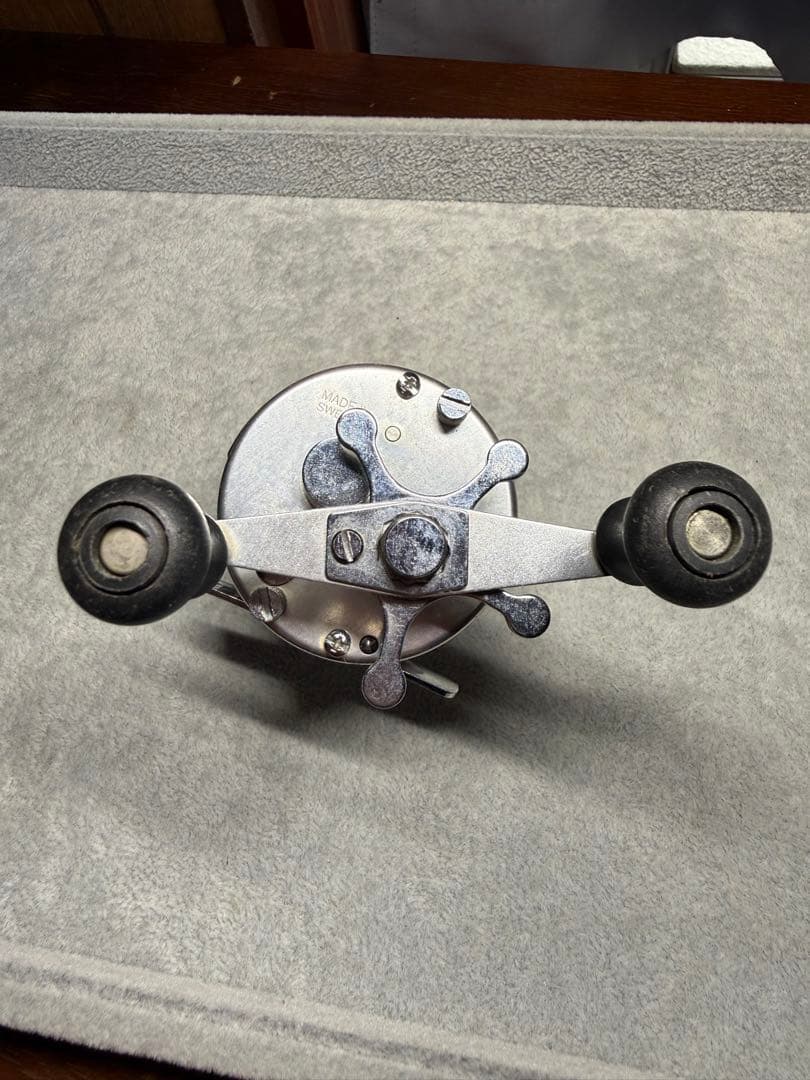 ABU アンバサダー 1600c IAR 右巻き