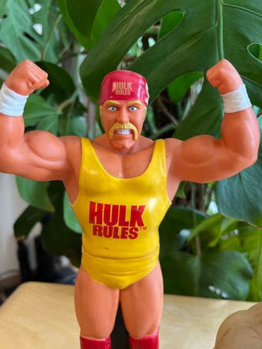 値下げ！ハルクホーガン、アルティメットウォリアー、貯金箱、WWF、WWE