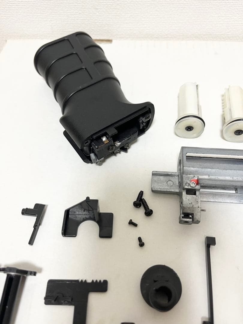 東京マルイ『コンパクトマシンガン用』純正パーツなど一式
