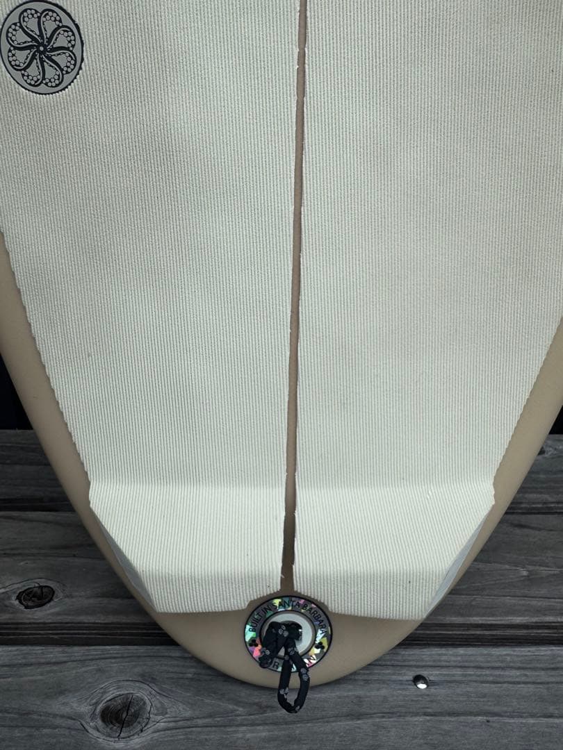 Channel s Twin pin 5'7\" ショートボード