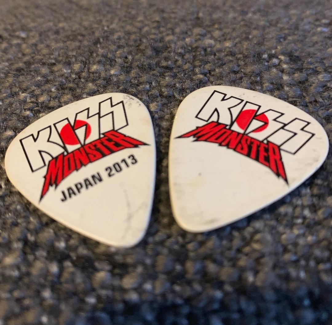 KISS ギターピック　ジーンシモンズ