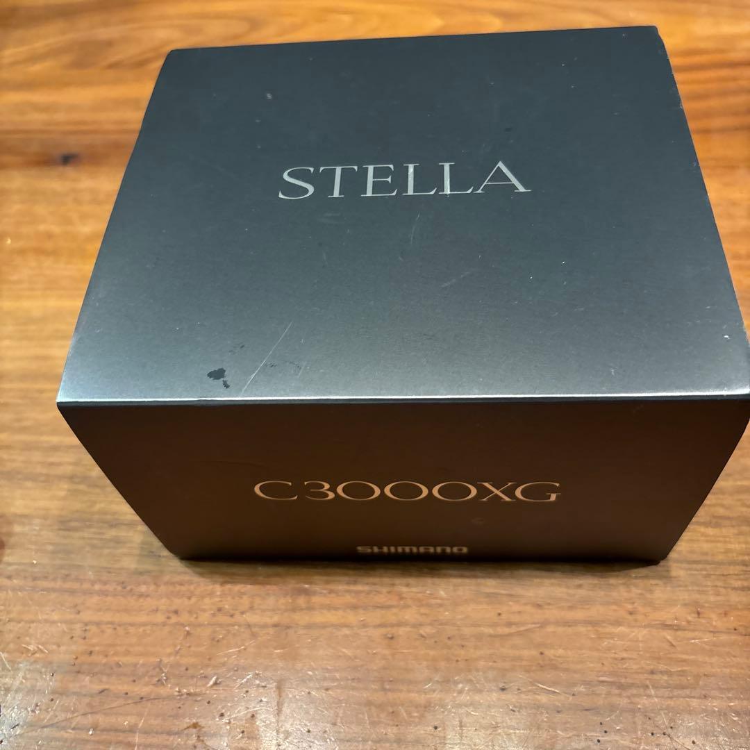 22STELLA C3000XG フィッシングリール 美品