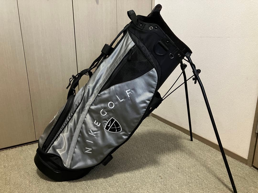 NIKE GOLF キャディバッグ シルバー/ブラック