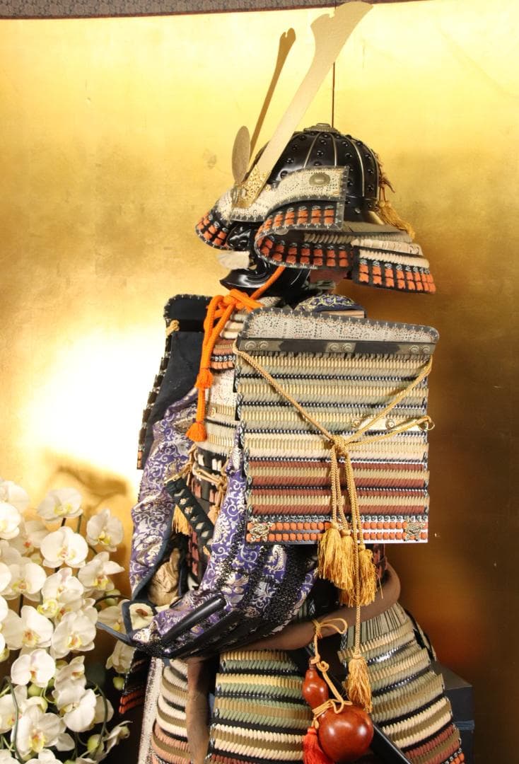 甲冑　具足　黒胴当世素掛 緋縅　鎧櫃付き　等身大　現代鎧　兜　武具　EE002