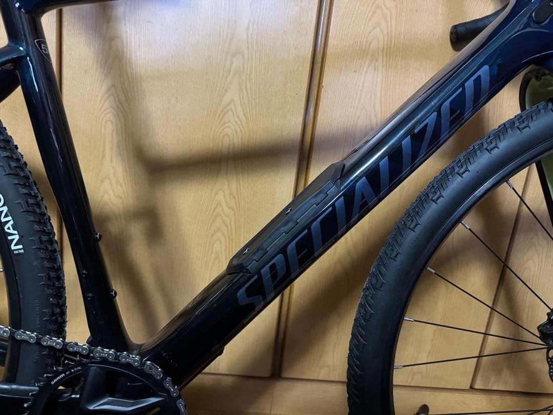 自転車本体 SPECIALIZED Diverge Expert Carbon