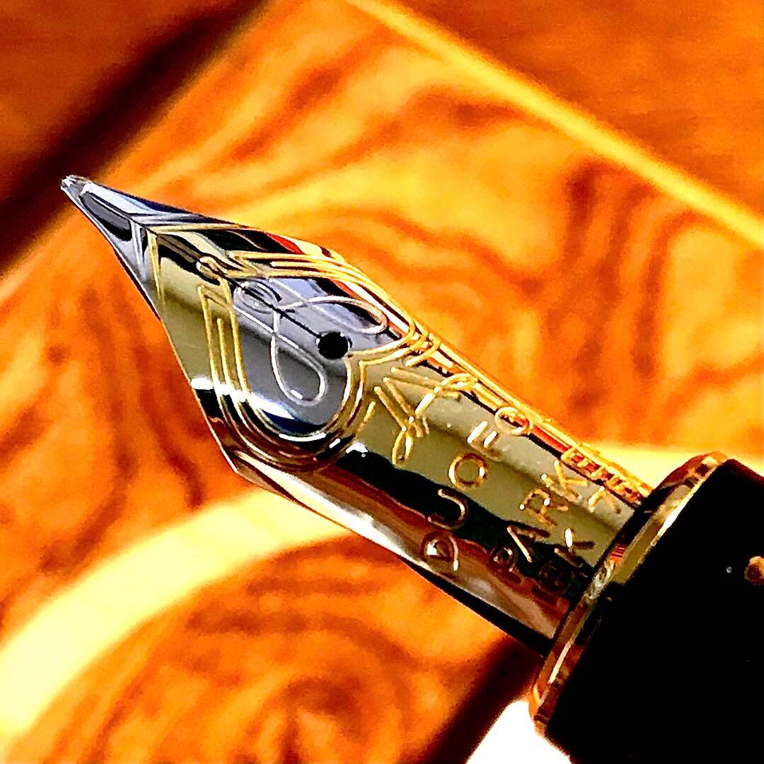 ☆ほぼ新品☆美しいパーカー万年筆デュオフォールドブラックセンテニアルGT(Ｆ)