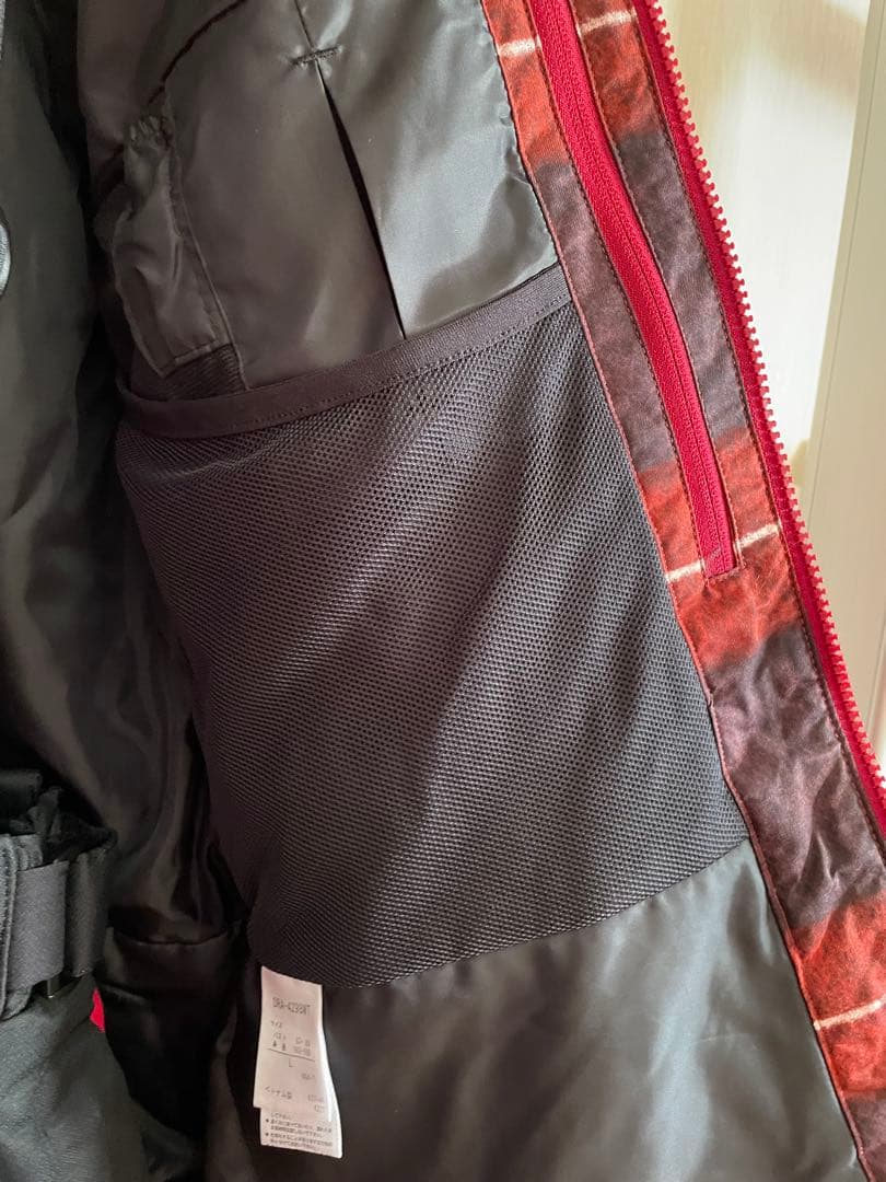 DESCENTE デサント 美品 スキーウェア Lsize