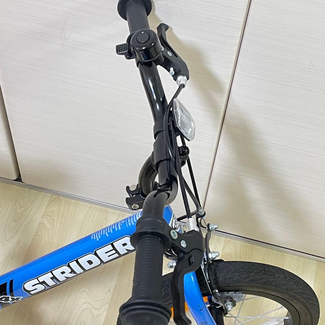 ふあふあ　ストライダー