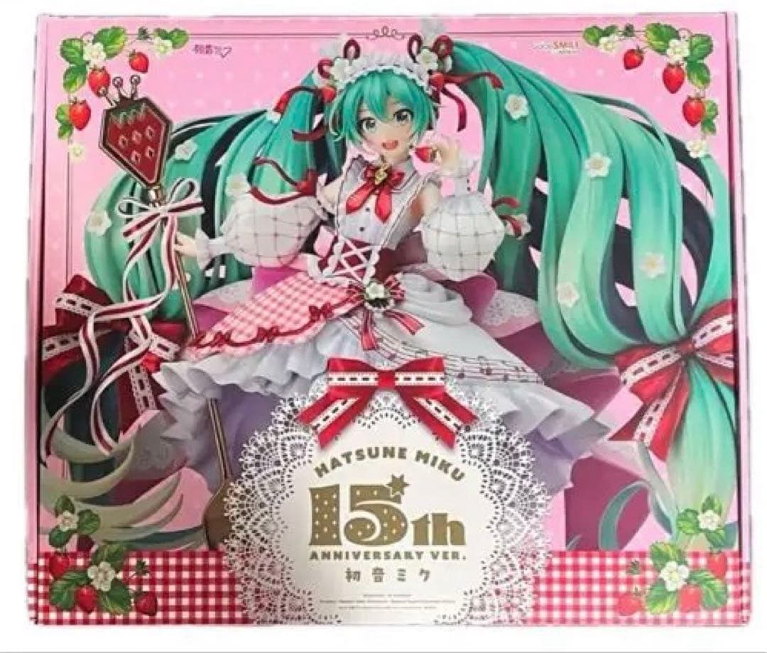 初音ミク　15th ANNIVERSARY VER. 　1/7スケールフィギュア