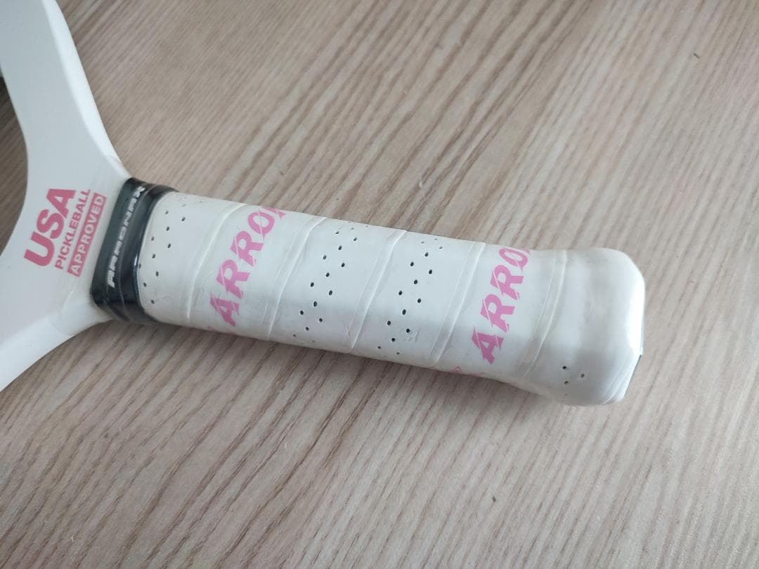 ARRONAX ELITE X3 ピックルボール パドル エッジレス 白 ピンク