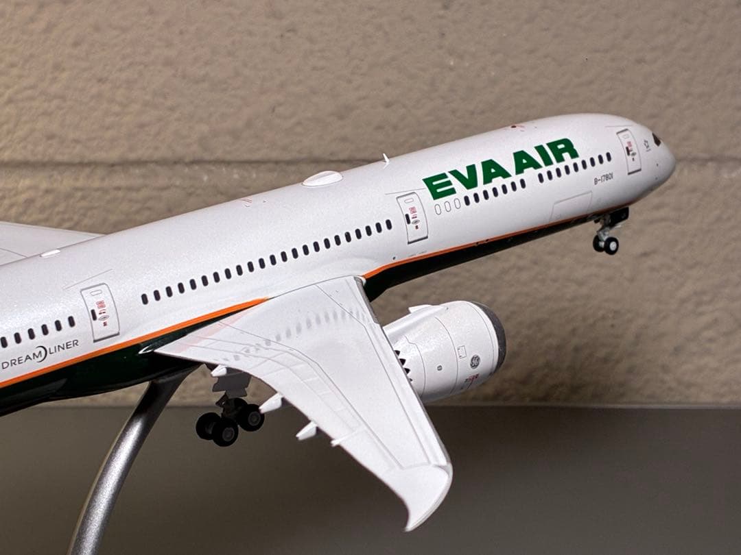 Jcwings Boeing787-10 1/200 エバー航空