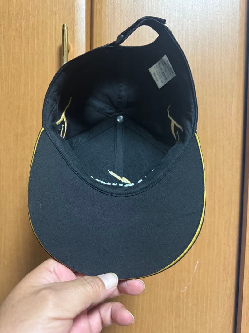 ハクリンオールウェザースーツトライバル黒金現行モデル、キャップセット