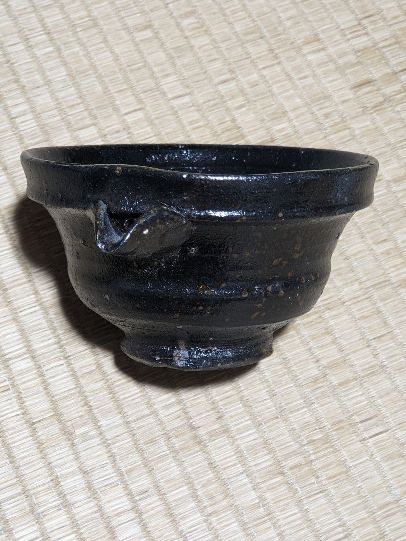 ♦片口抹茶碗 茶道具 片口酒器 ぐい呑み 窯元不明 未使用品 秀作な作家物