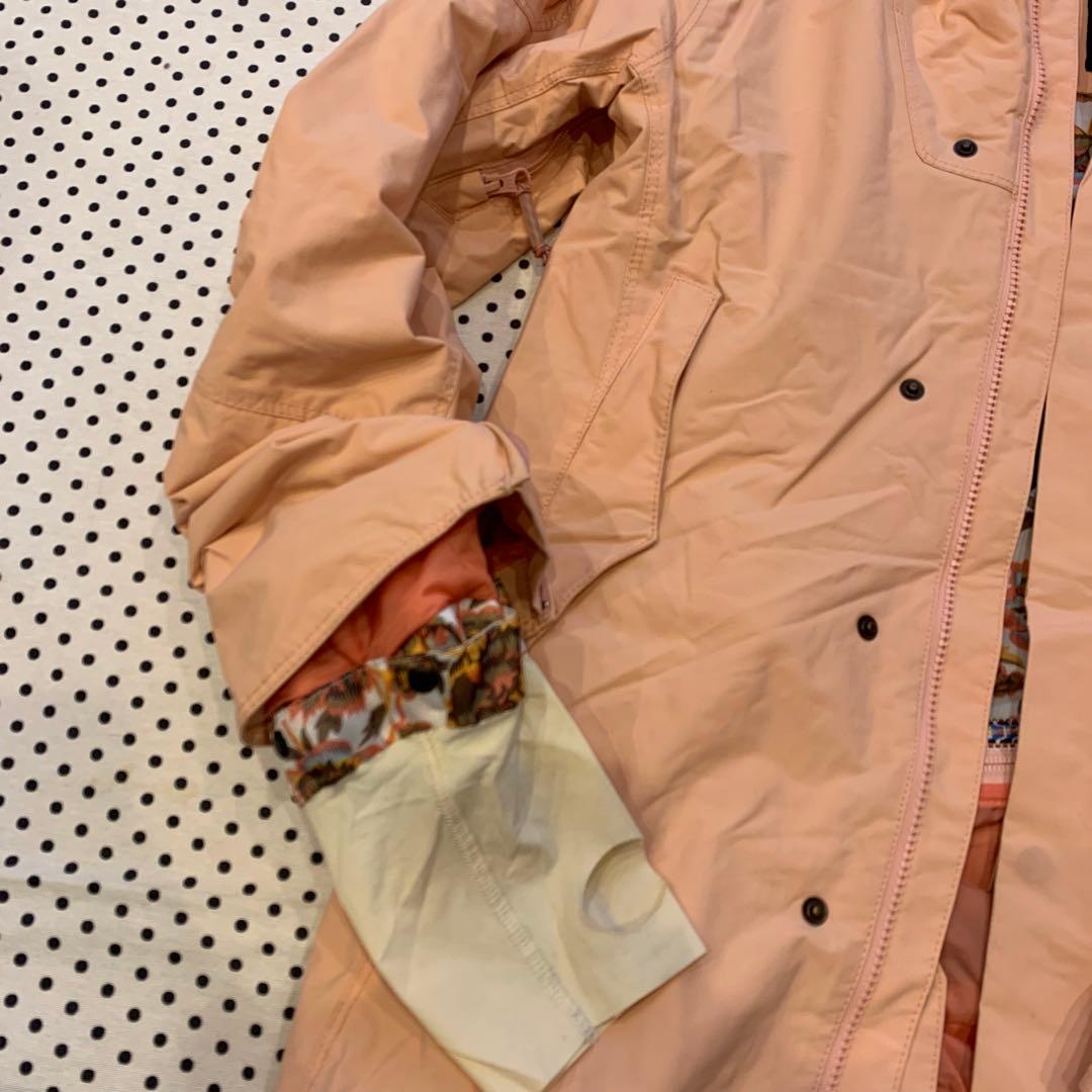 バートン　LIVING LIVING スノーボードウェア　上下　美品