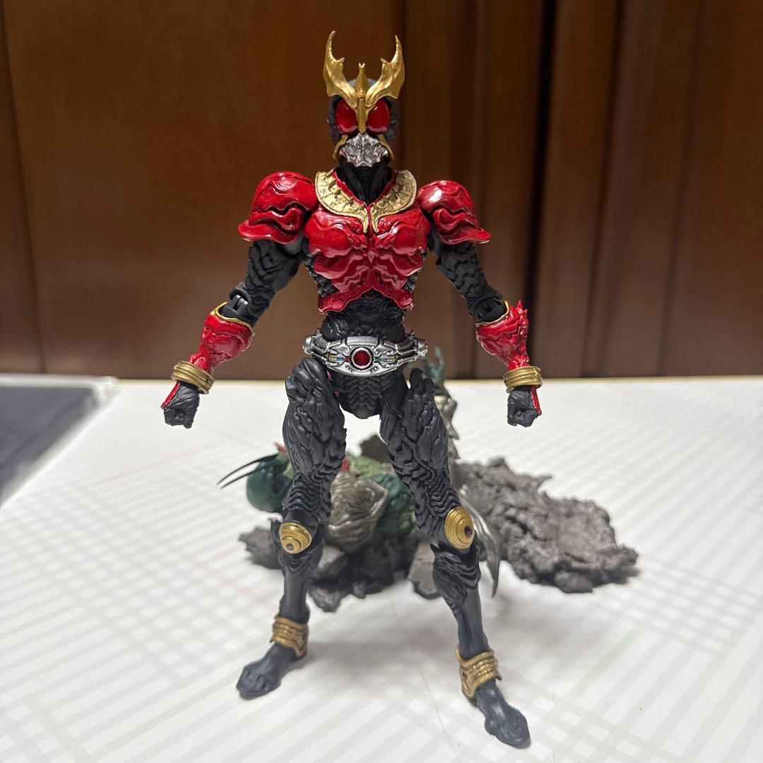 BANDAI MASKED RIDER KUUGA マイティフォーム