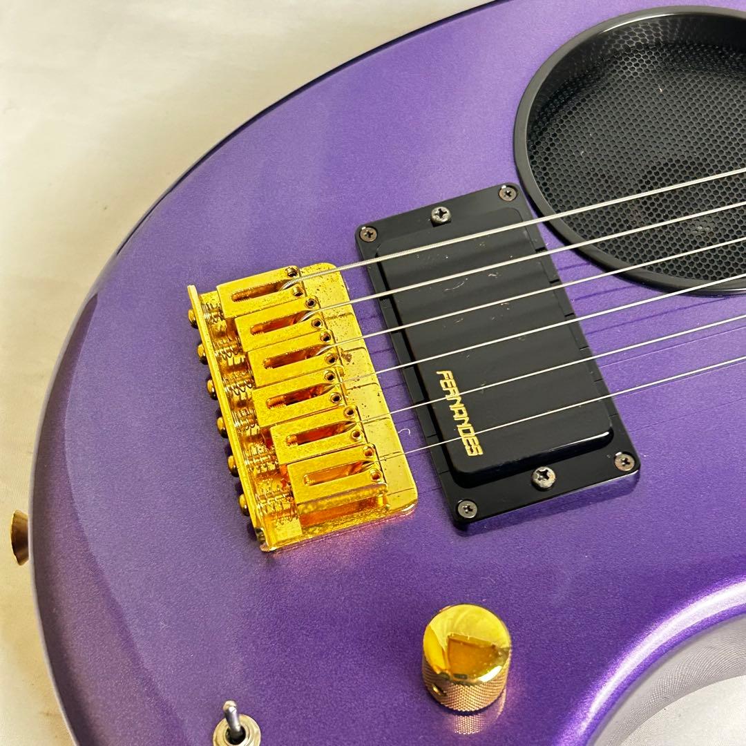 《美品》ZO-3 メタリックパープル アンプ内蔵ミニギター ソフトケース付