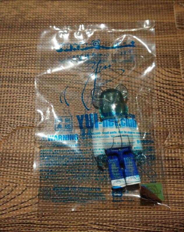 ベアブリック（BEAR BRICK）＆ストラップ　YUI ファンクラブ限定品！