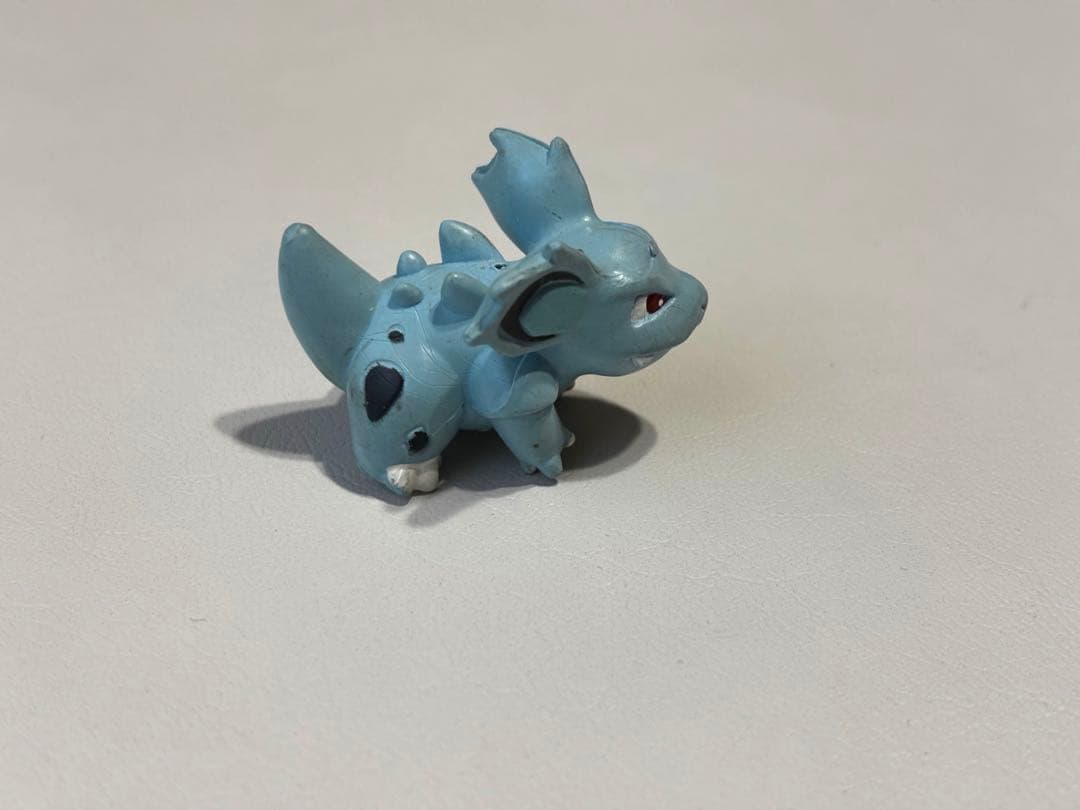 ポケモンフィギュア　モンコレ ニドリーナ 初期