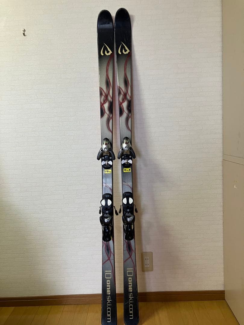 ID one MR-C 172cm モーグル用 SALOMON S912 Ti