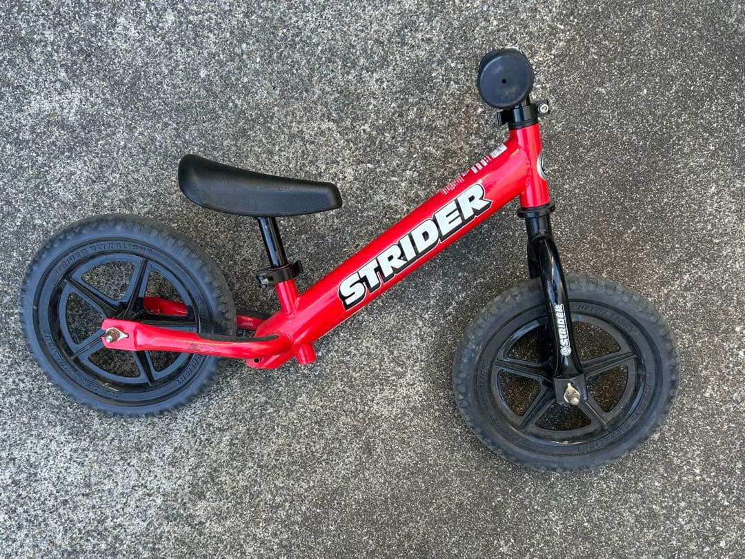 STRIDER 12 SPORT バランスバイク レッド