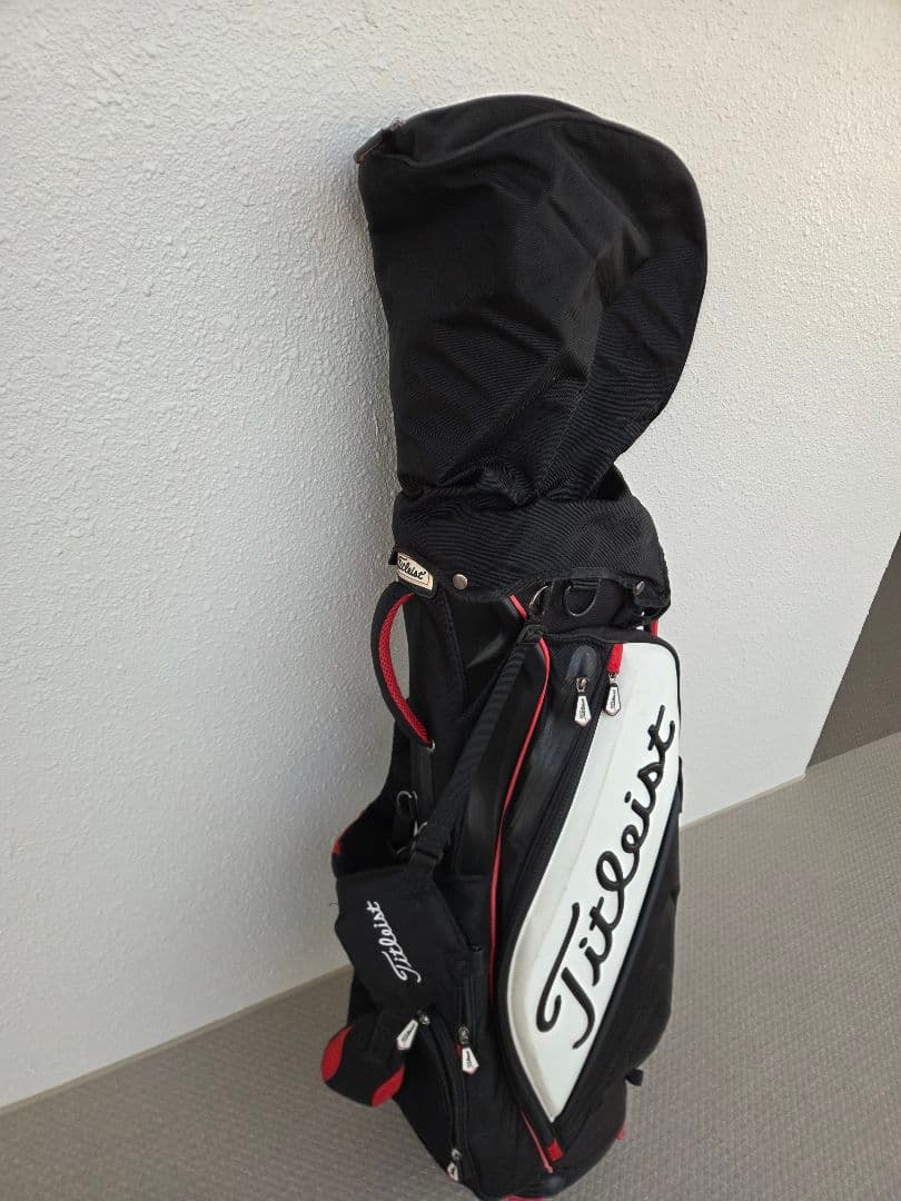 Titleist キャディバッグ 黒/白/赤