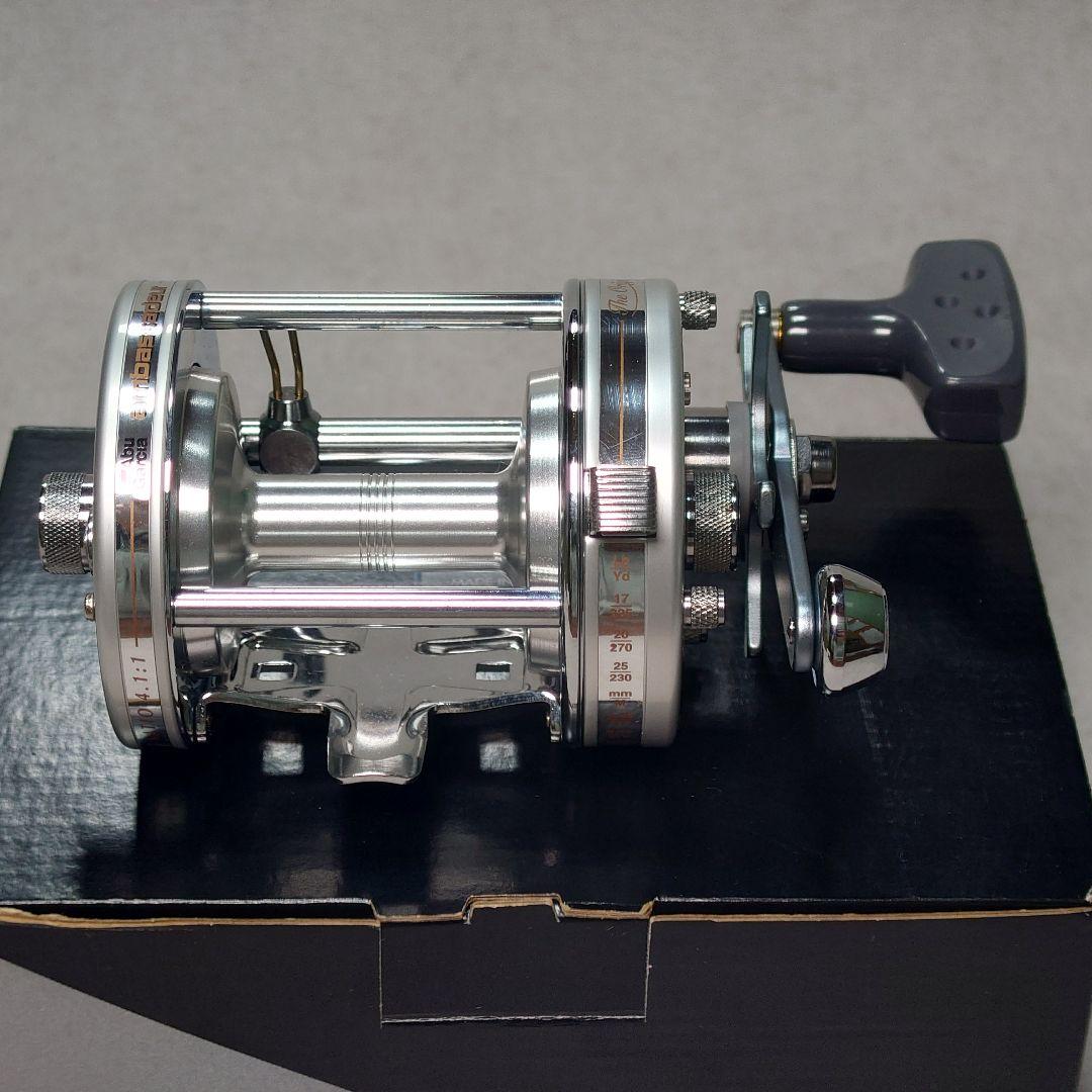 【未使用品】Abu Garcia ambassadeur 7000C3