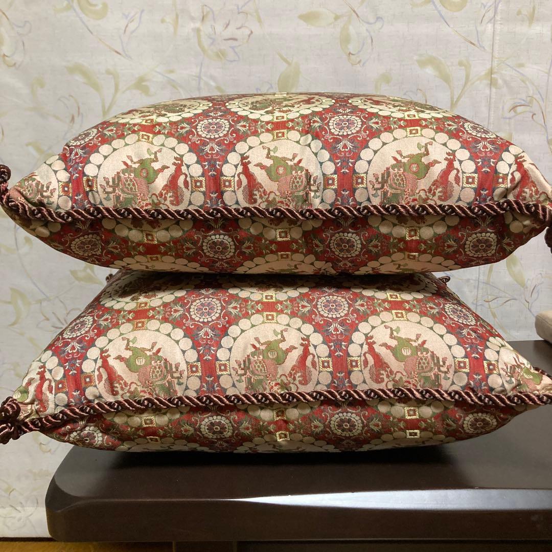 龍村美術織物　経錦　獅子狩文錦　クッション２個セット未使用品 ファスナー付き