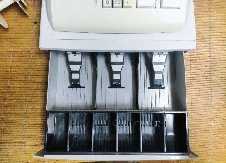 カシオレジスター　100ER　簡単便利特殊　送料込　077277