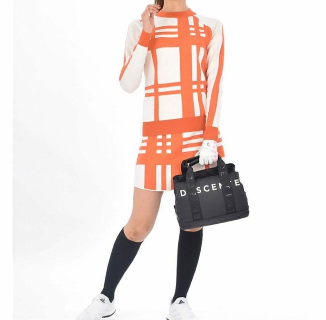 【新品、タグ付き】デサントDESCENTE 上下セット　セーター、スカートセット