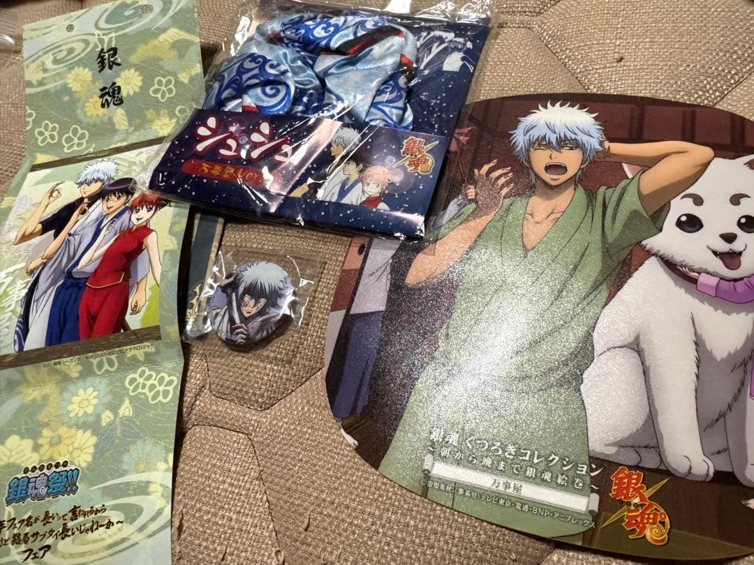 銀魂　坂田銀時　シール　缶バッチセット