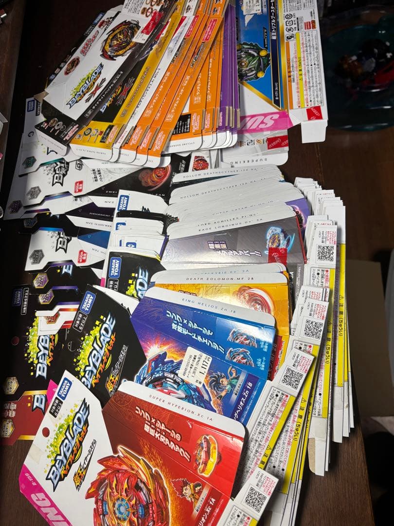 ベイブレードバーストセット　まとめ売り　レア複数　90個以上　beyblade